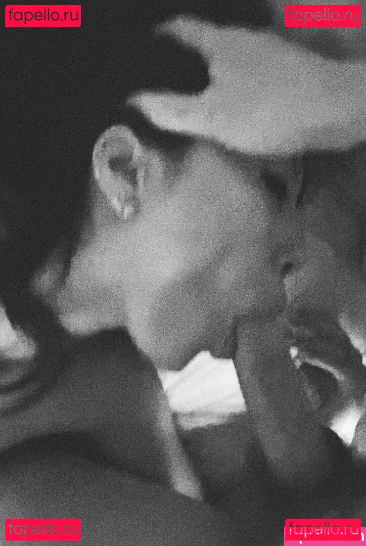 asaakira Onlyfans Photo Gallery 