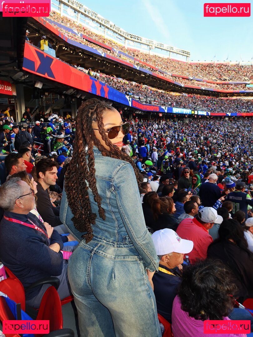 Chloe Bailey / chloebailey / chloebaileyofficial / chloebaileywashere / chloebaileyyy Onlyfans Photo Gallery 