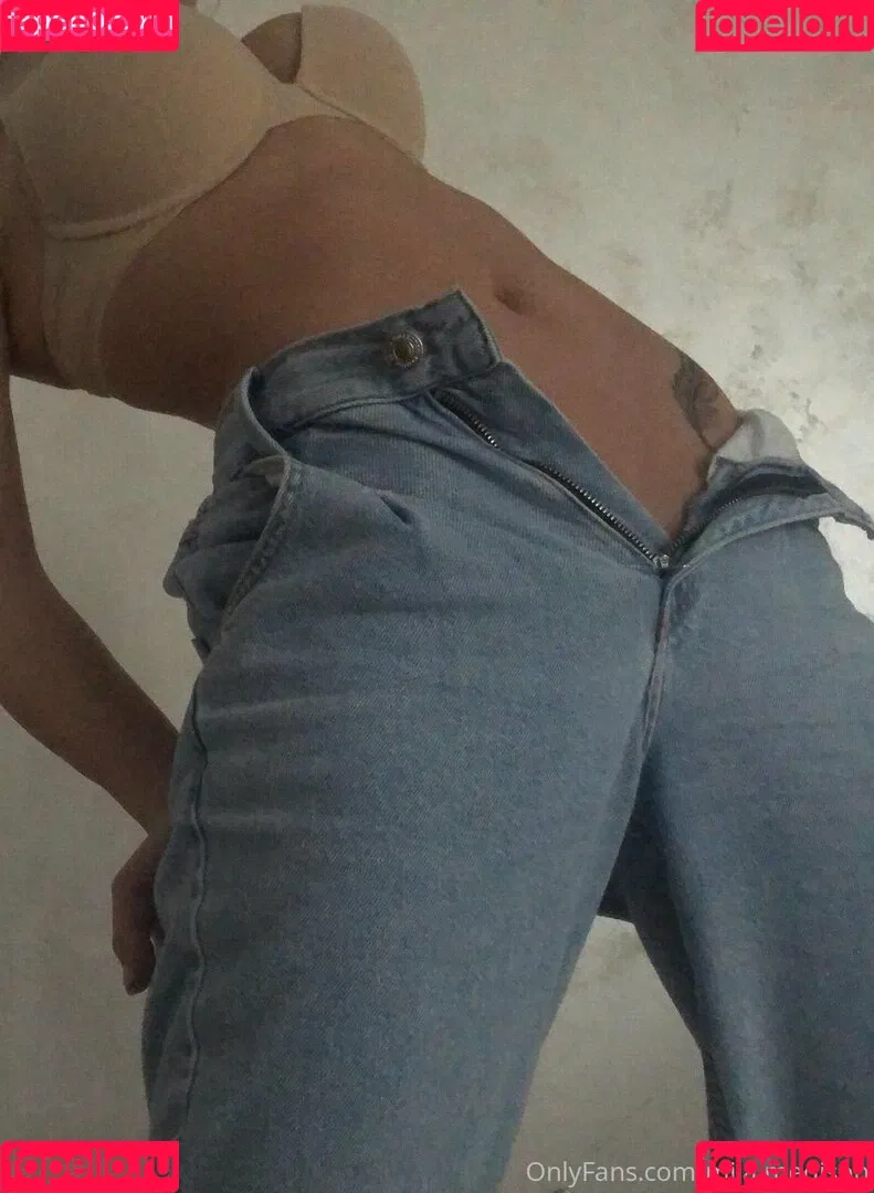 Mila Moore Onlyfans Photo Gallery 