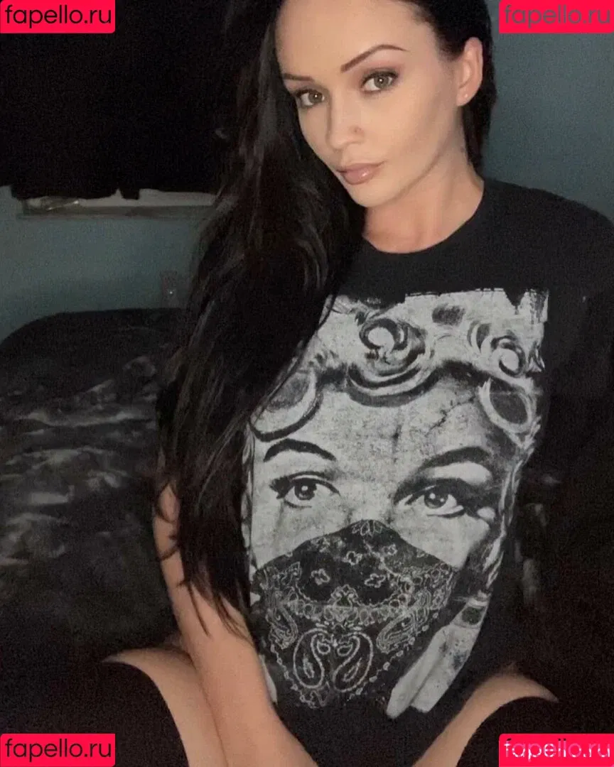 Mila Moore Onlyfans Photo Gallery 