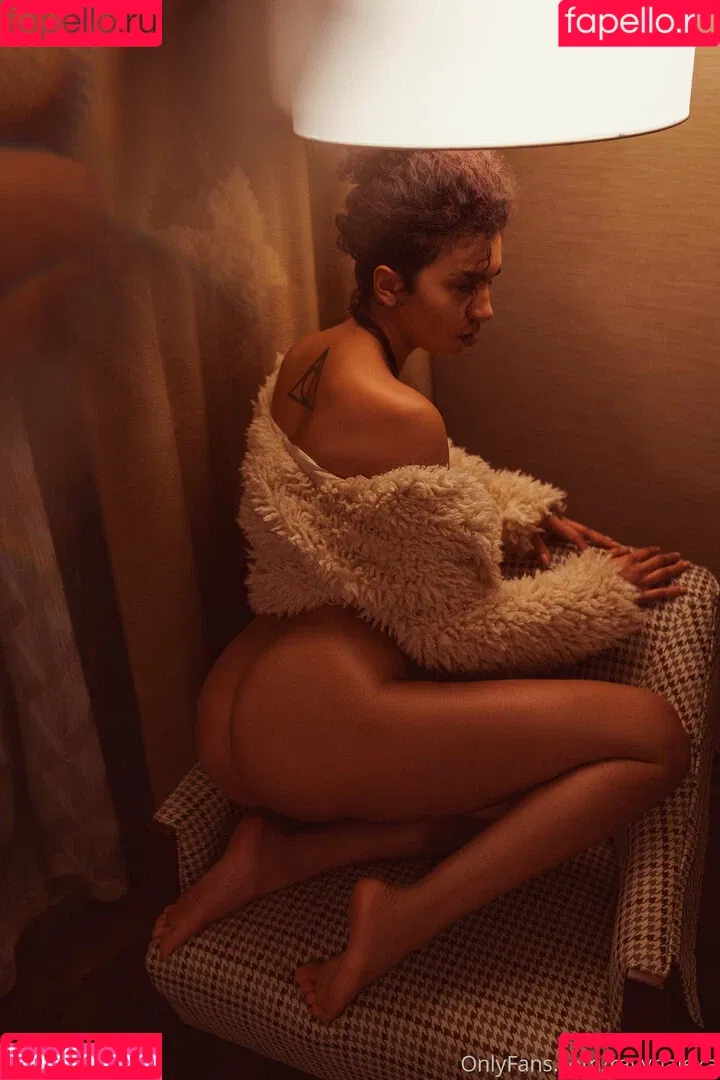ravynalexa Onlyfans Photo Gallery 