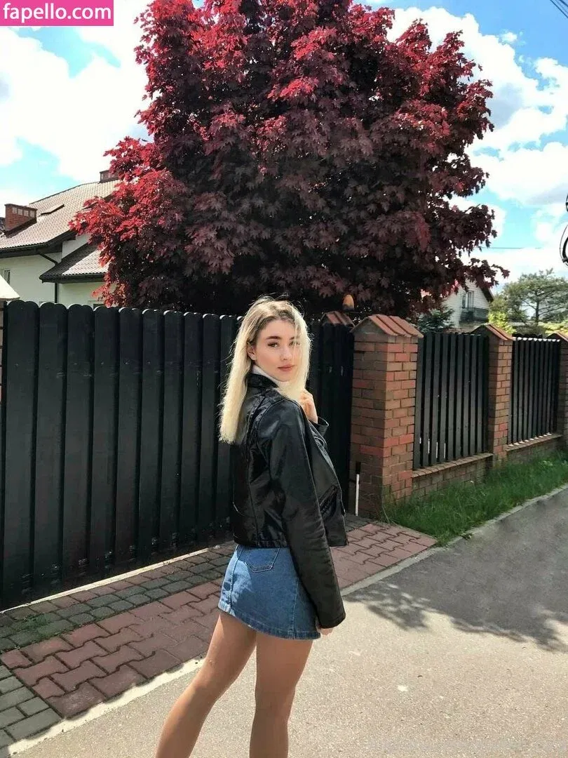 goldenbirds Onlyfans Photo Gallery 