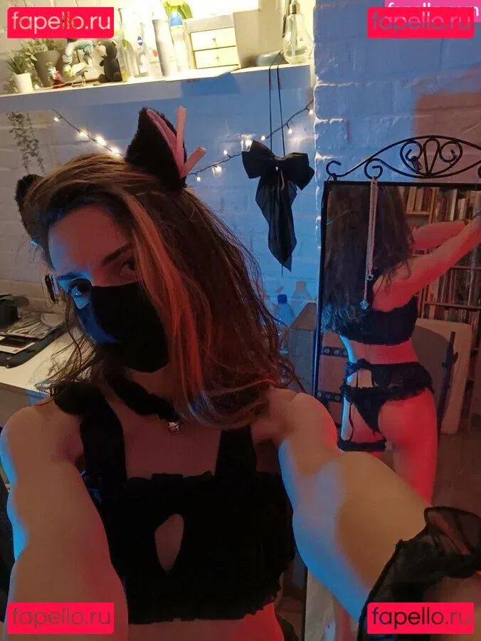 yona.ghoul Onlyfans Photo Gallery 