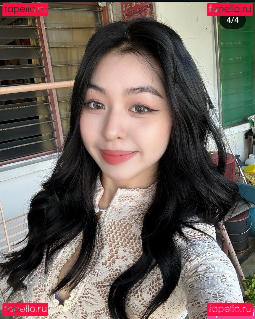 angel_loovee / angellowee / therealangelloweee Onlyfans Photo Gallery 