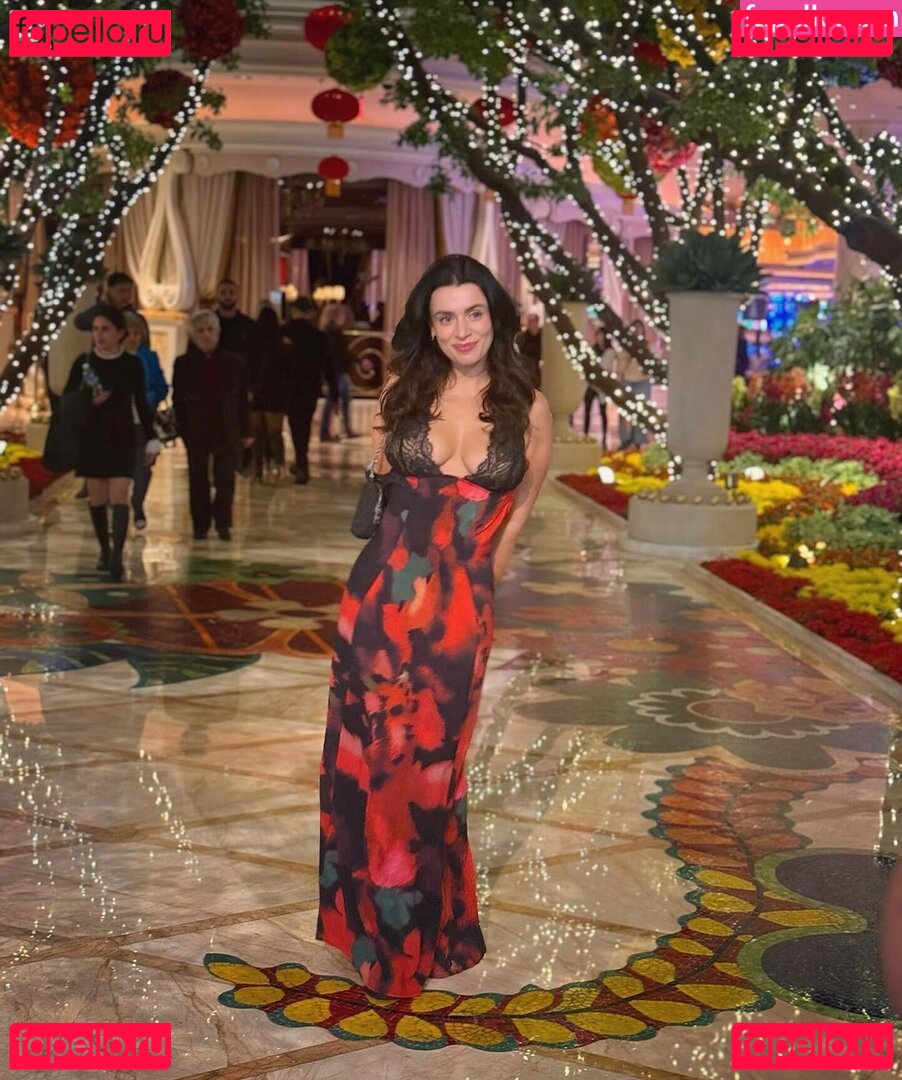 DEMISUTRA / Demitra Sealy / d3mitra Onlyfans Photo Gallery 