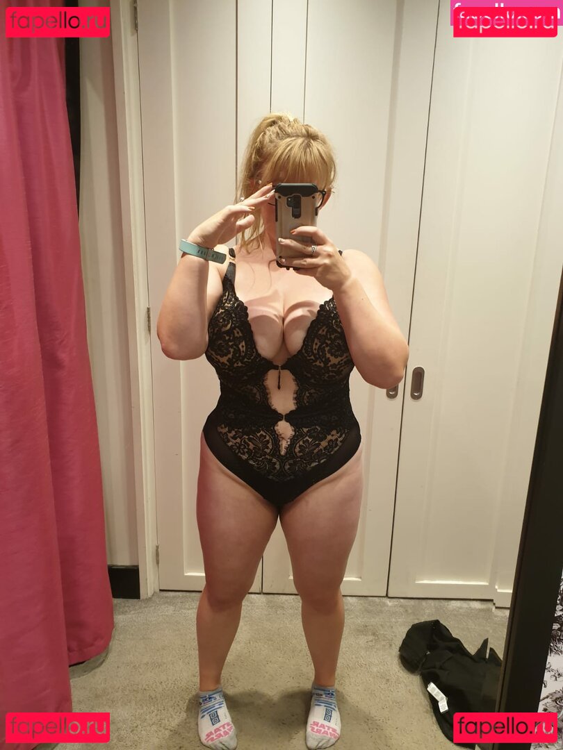 BBWChloeX / Chloe-louisex / Thepharaohs / chloelouisev2 Onlyfans Photo Gallery 