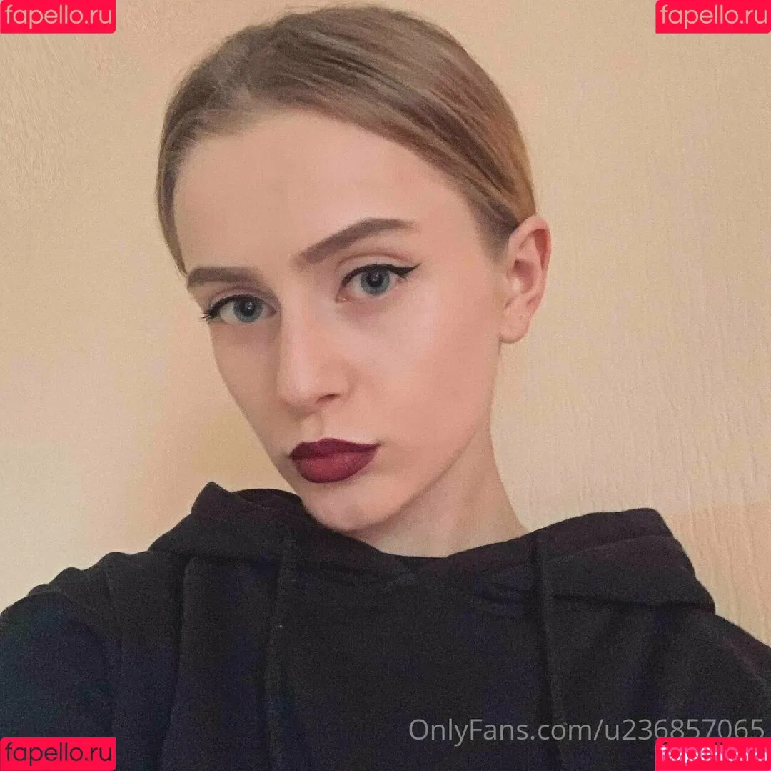 kateorkatrin Onlyfans Photo Gallery 
