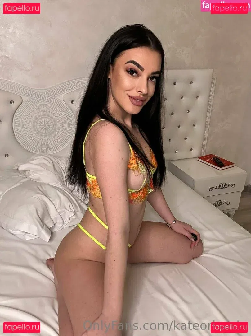 kateorkatrin Onlyfans Photo Gallery 