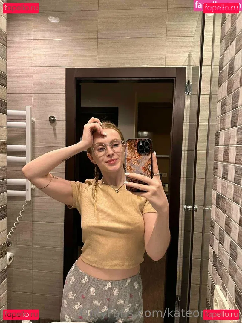 kateorkatrin Onlyfans Photo Gallery 