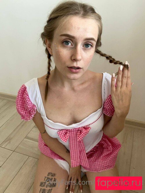 kateorkatrin Onlyfans Photo Gallery 