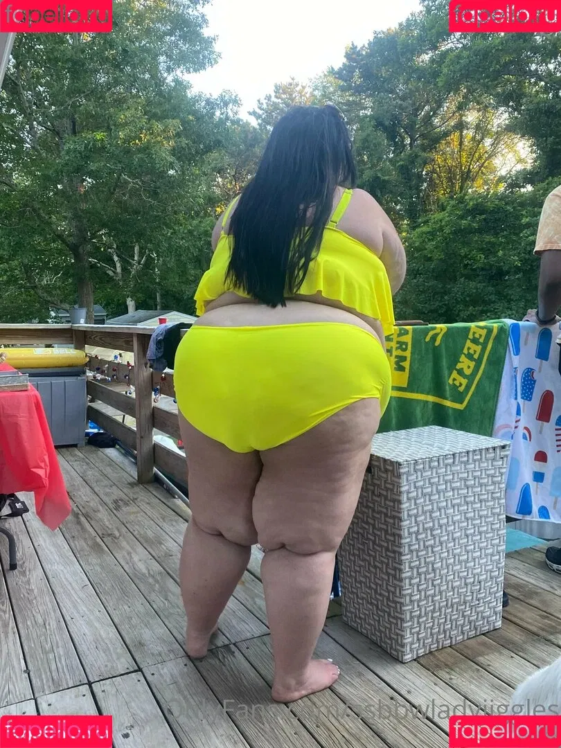 ssbbwladyjiggles Onlyfans Photo Gallery 