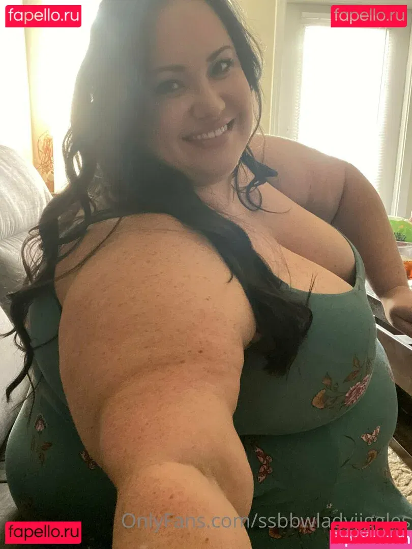 ssbbwladyjiggles Onlyfans Photo Gallery 