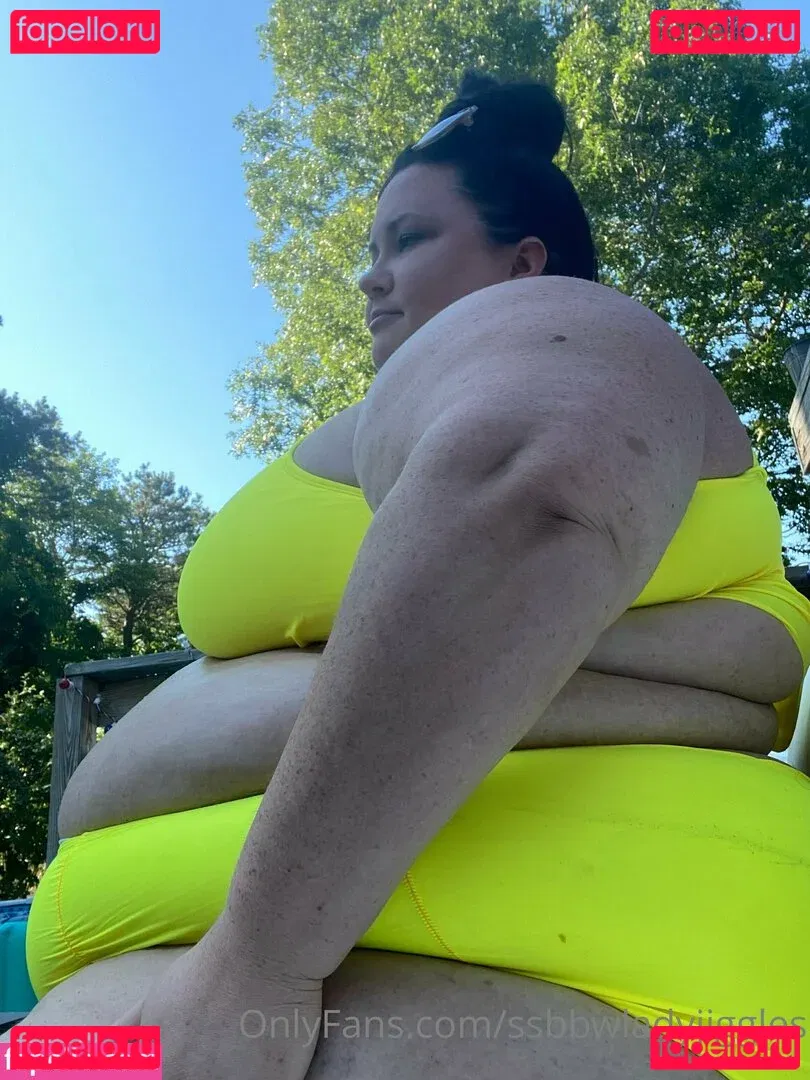 ssbbwladyjiggles Onlyfans Photo Gallery 
