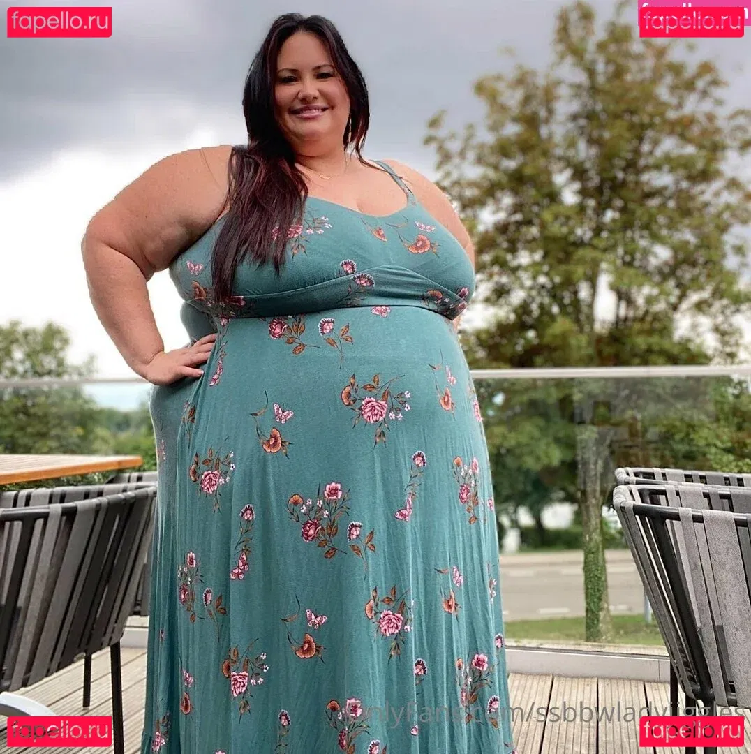 ssbbwladyjiggles Onlyfans Photo Gallery 