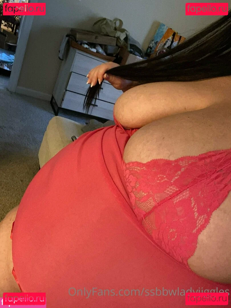 ssbbwladyjiggles Onlyfans Photo Gallery 