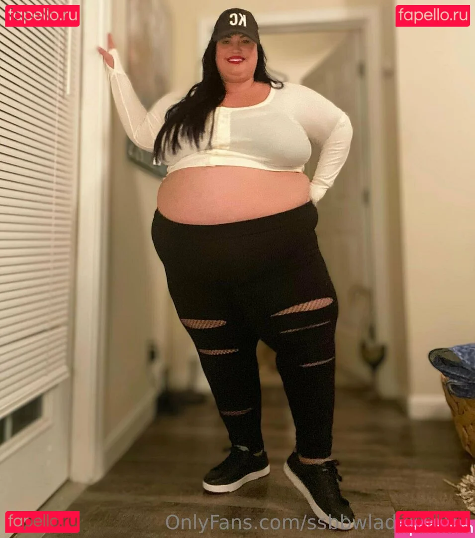 ssbbwladyjiggles Onlyfans Photo Gallery 