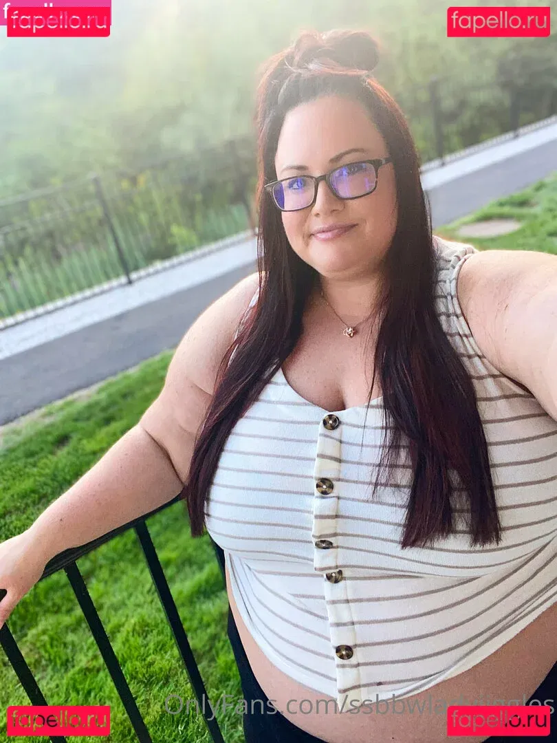 ssbbwladyjiggles Onlyfans Photo Gallery 