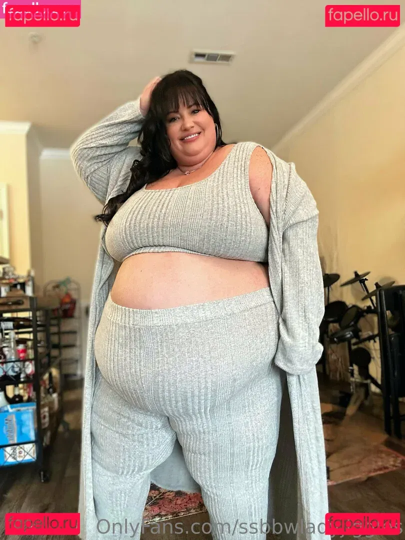 ssbbwladyjiggles Onlyfans Photo Gallery 