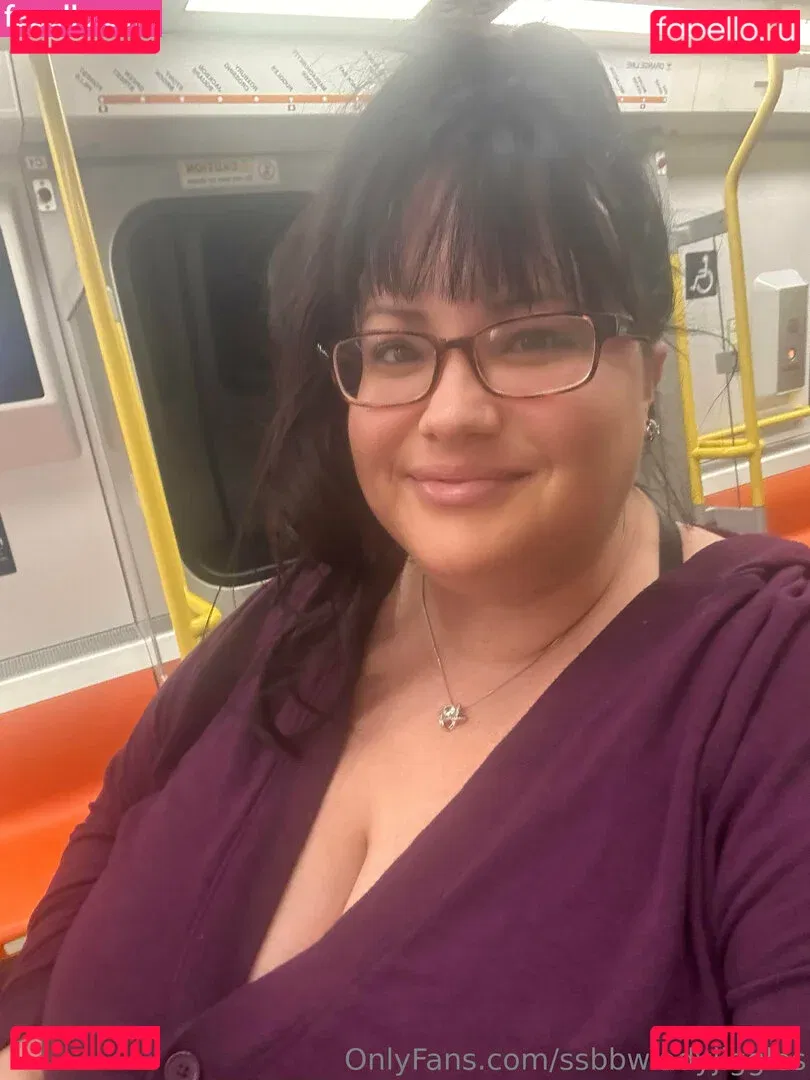 ssbbwladyjiggles Onlyfans Photo Gallery 
