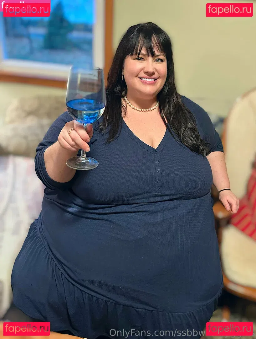ssbbwladyjiggles Onlyfans Photo Gallery 