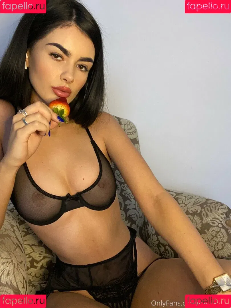 Megan Tayo Onlyfans Photo Gallery 