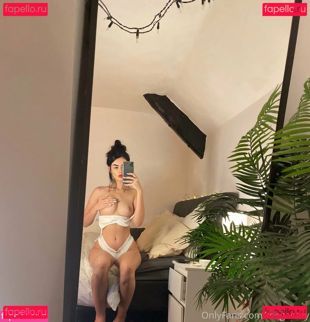 Megan Tayo Onlyfans Photo Gallery 