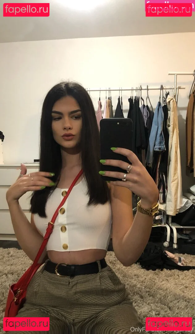 Megan Tayo Onlyfans Photo Gallery 