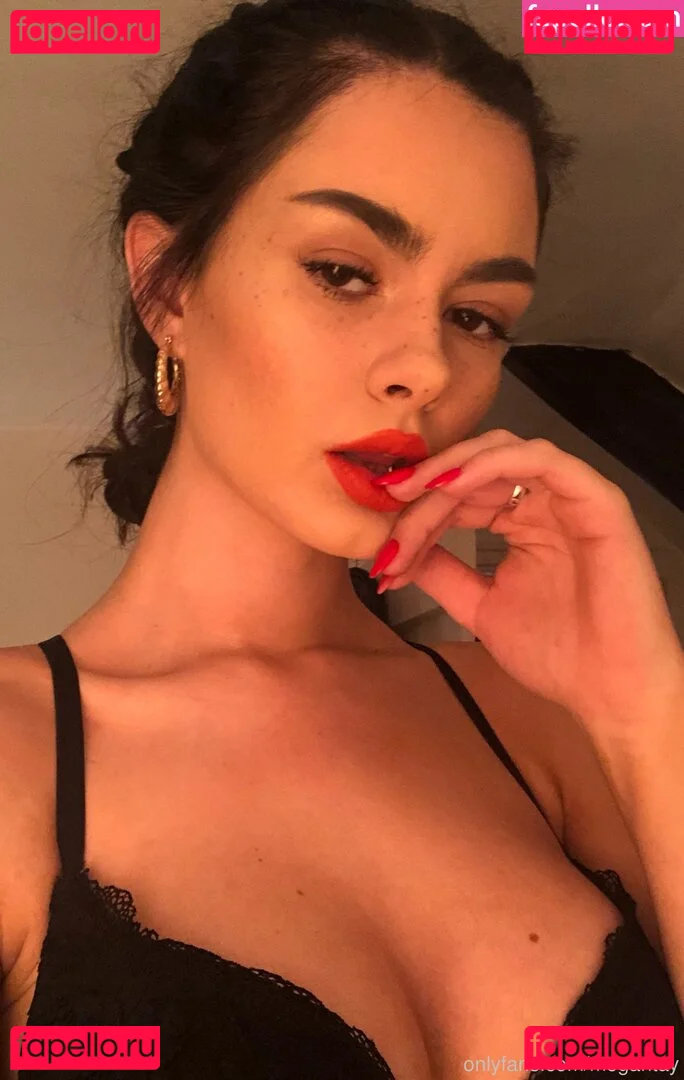 Megan Tayo Onlyfans Photo Gallery 