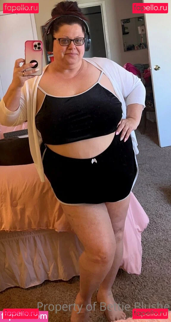 bettieblushe Onlyfans Photo Gallery 