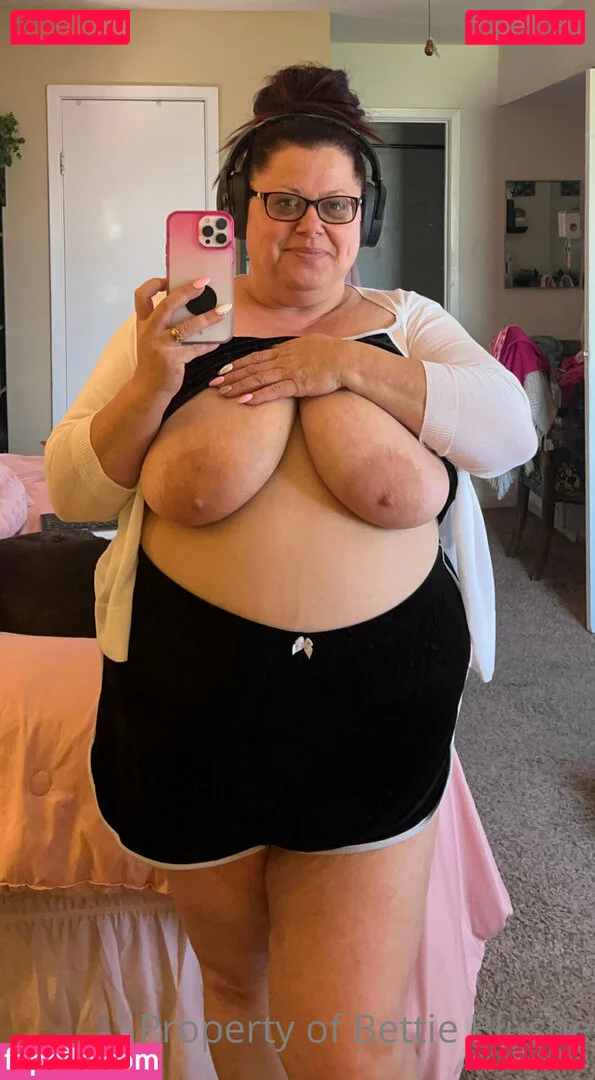 bettieblushe Onlyfans Photo Gallery 