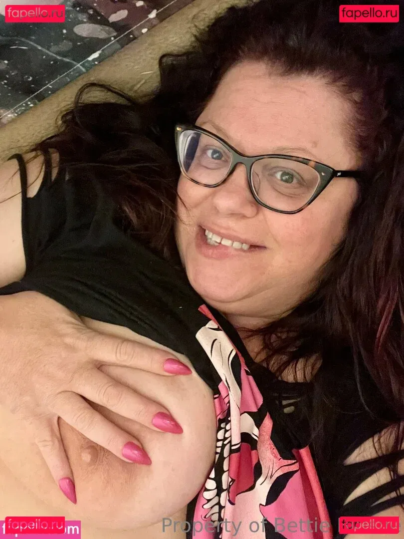 bettieblushe Onlyfans Photo Gallery 