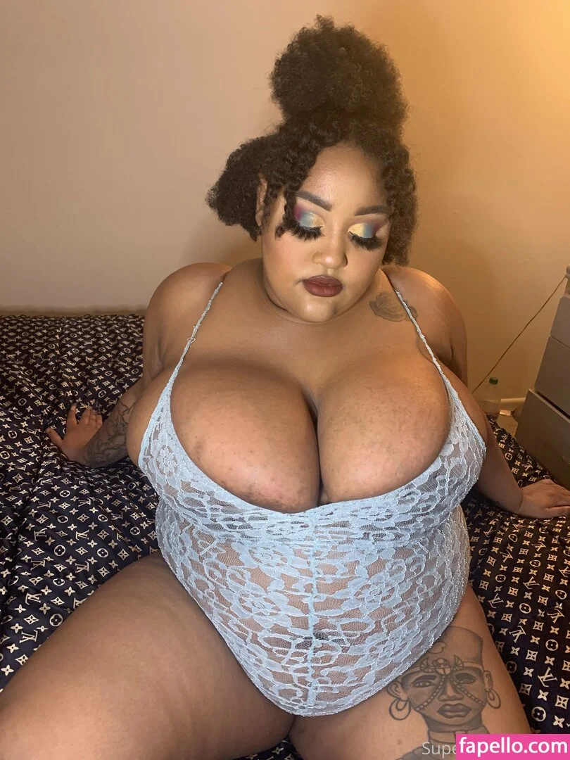 supersaiyanboobs Onlyfans Photo Gallery 