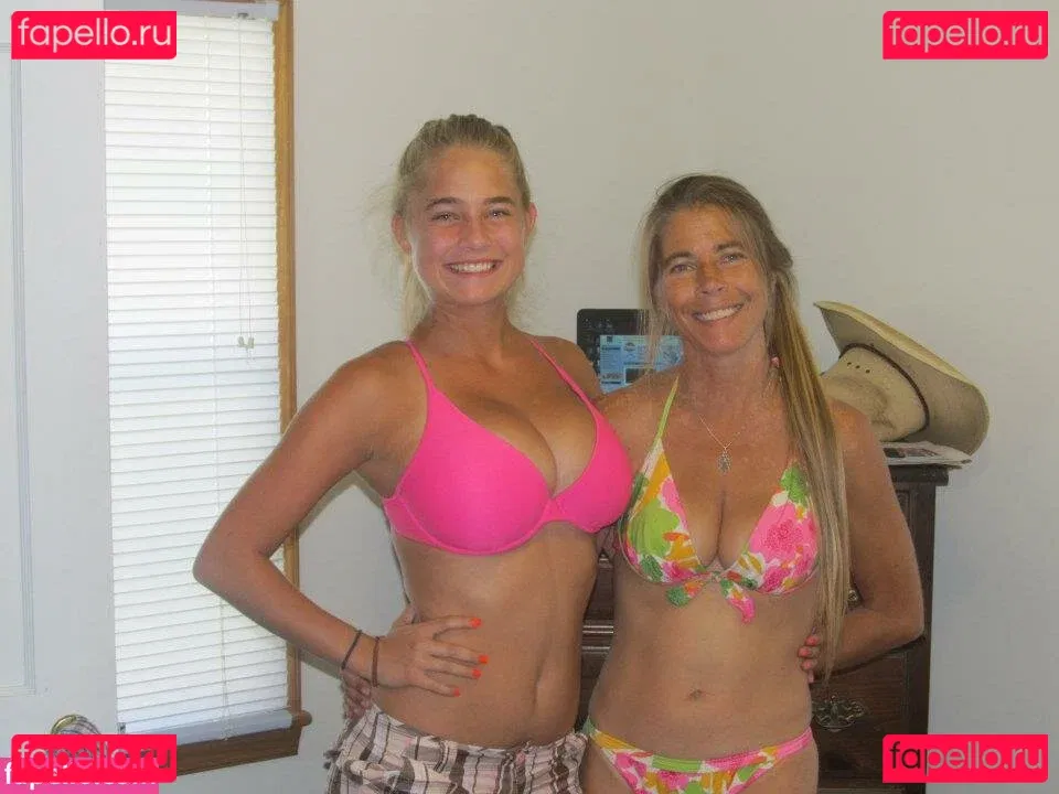 Schuyler Thornton Onlyfans Photo Gallery 