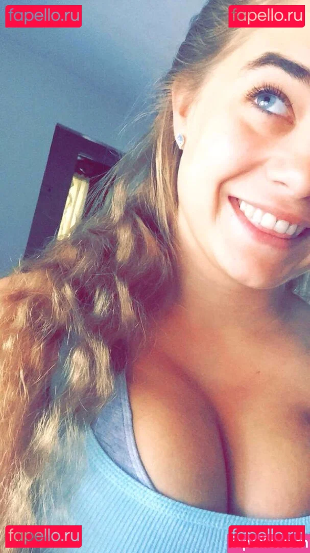 Schuyler Thornton Onlyfans Photo Gallery 