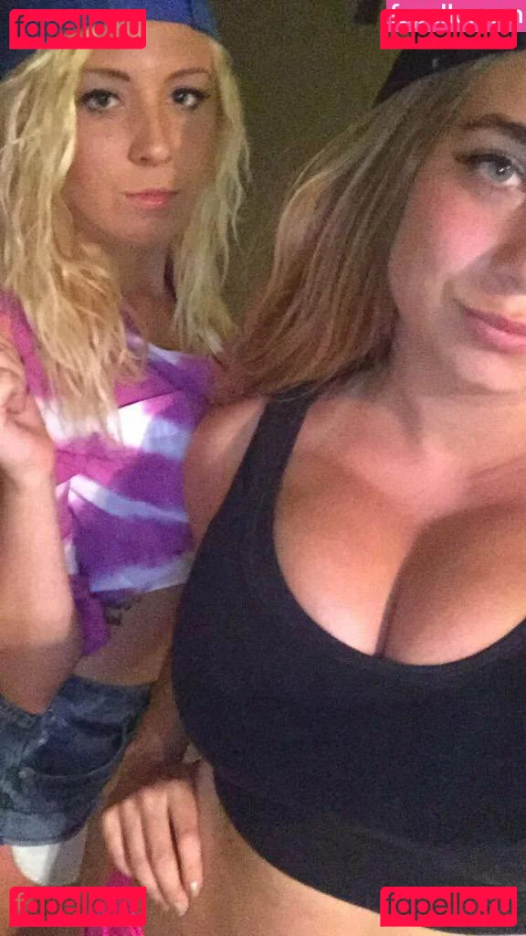 Schuyler Thornton Onlyfans Photo Gallery 