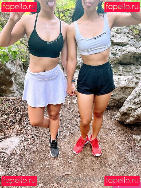 Basic Girl / tbhlessbasic / yourfuturepixarmom Onlyfans Photo Gallery 