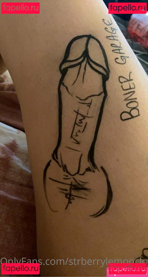 cloudmomostrife / strberrylemoncloud Onlyfans Photo Gallery 