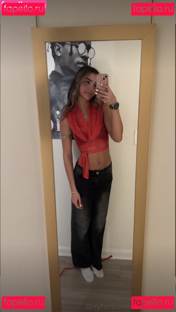 maiamoore / themiaamoore Onlyfans Photo Gallery 