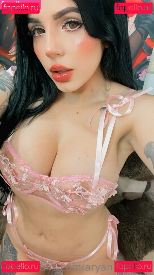 little_ary Onlyfans Photo Gallery 