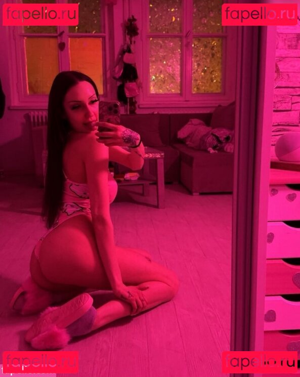 lischadelicious / lischatifany Onlyfans Photo Gallery 