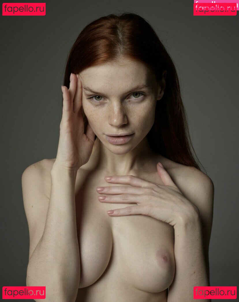 Viktoria Kolodko / vanillacoca / vi_kolodko Onlyfans Photo Gallery 