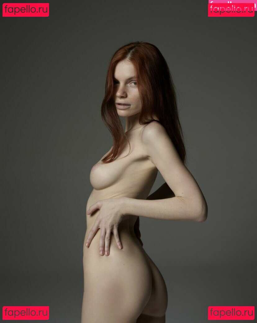 Viktoria Kolodko / vanillacoca / vi_kolodko Onlyfans Photo Gallery 