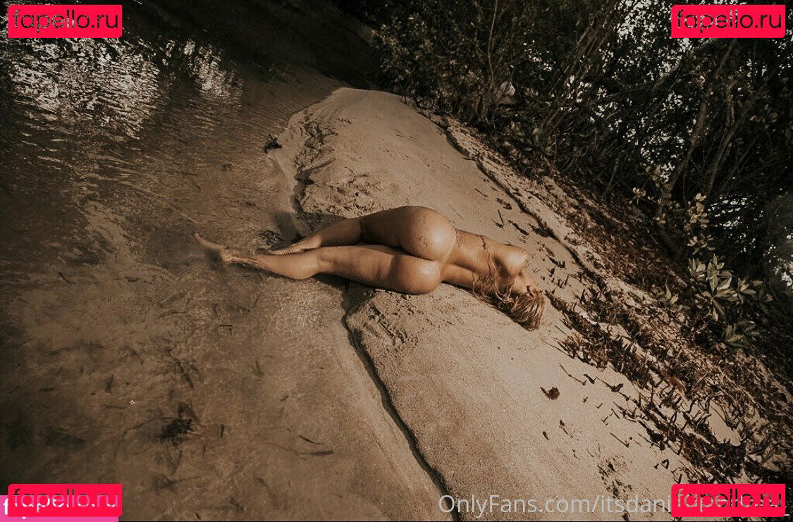 Daniela Andrea / Itsdanielaandrea / itsdanielaandrea_ / itsdanielaandrea___ Onlyfans Photo Gallery 