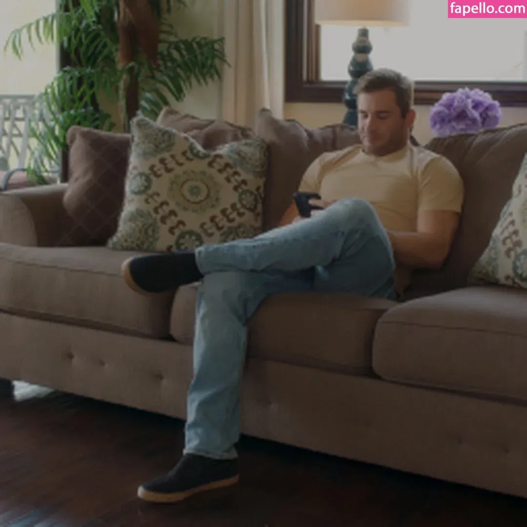 Hazel Moore Onlyfans Photo Gallery 