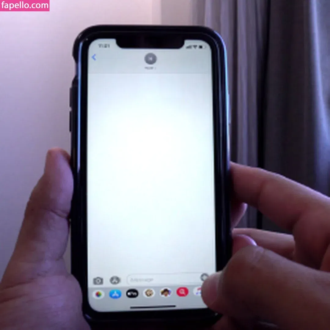 Hazel Moore Onlyfans Photo Gallery 