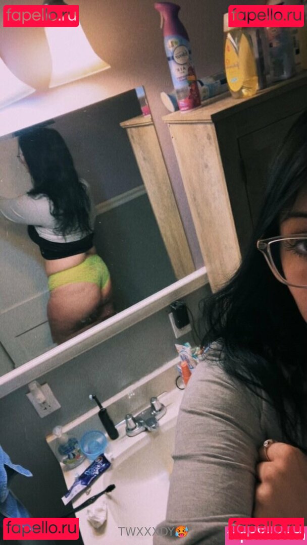 twxxdyxo Onlyfans Photo Gallery 