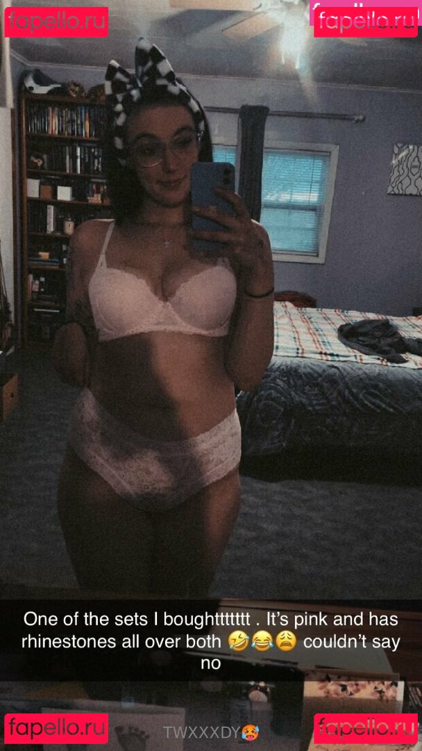 twxxdyxo Onlyfans Photo Gallery 