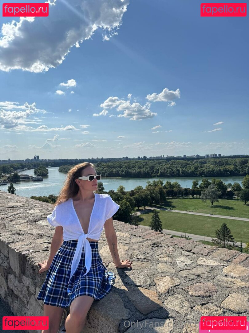 chebotareva / chebotarewaaaa Onlyfans Photo Gallery 