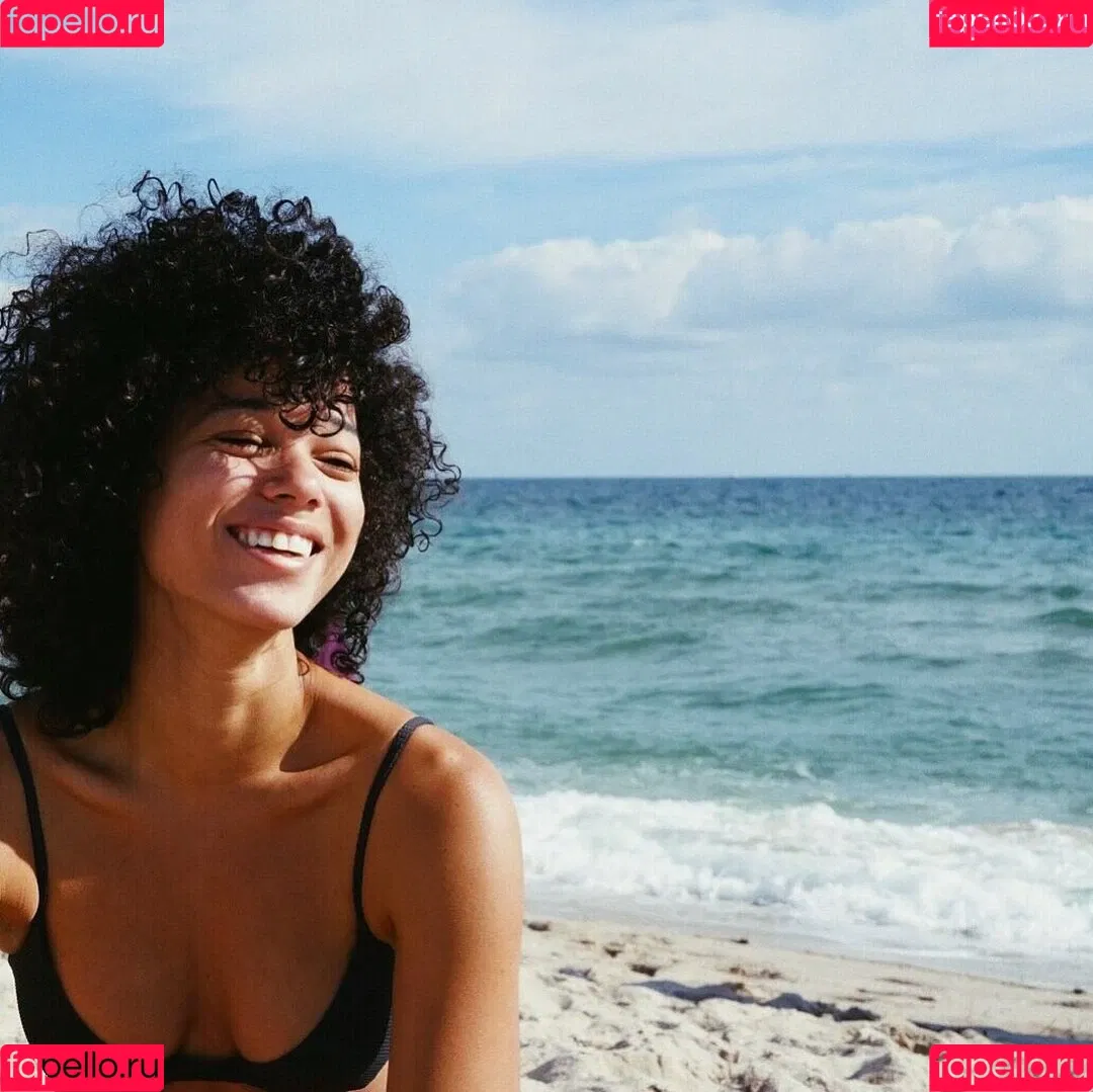 Alisha Wainwright Onlyfans Photo Gallery 