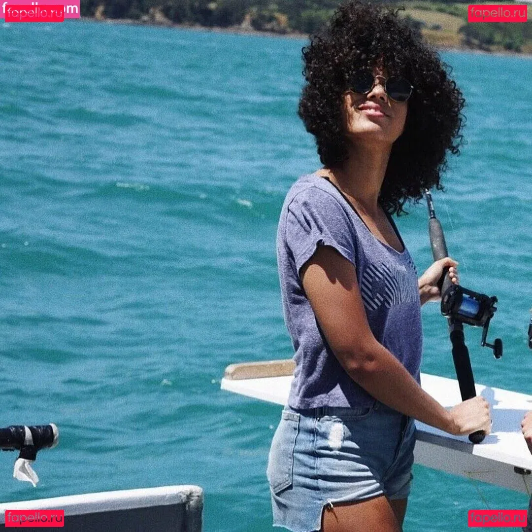 Alisha Wainwright Onlyfans Photo Gallery 